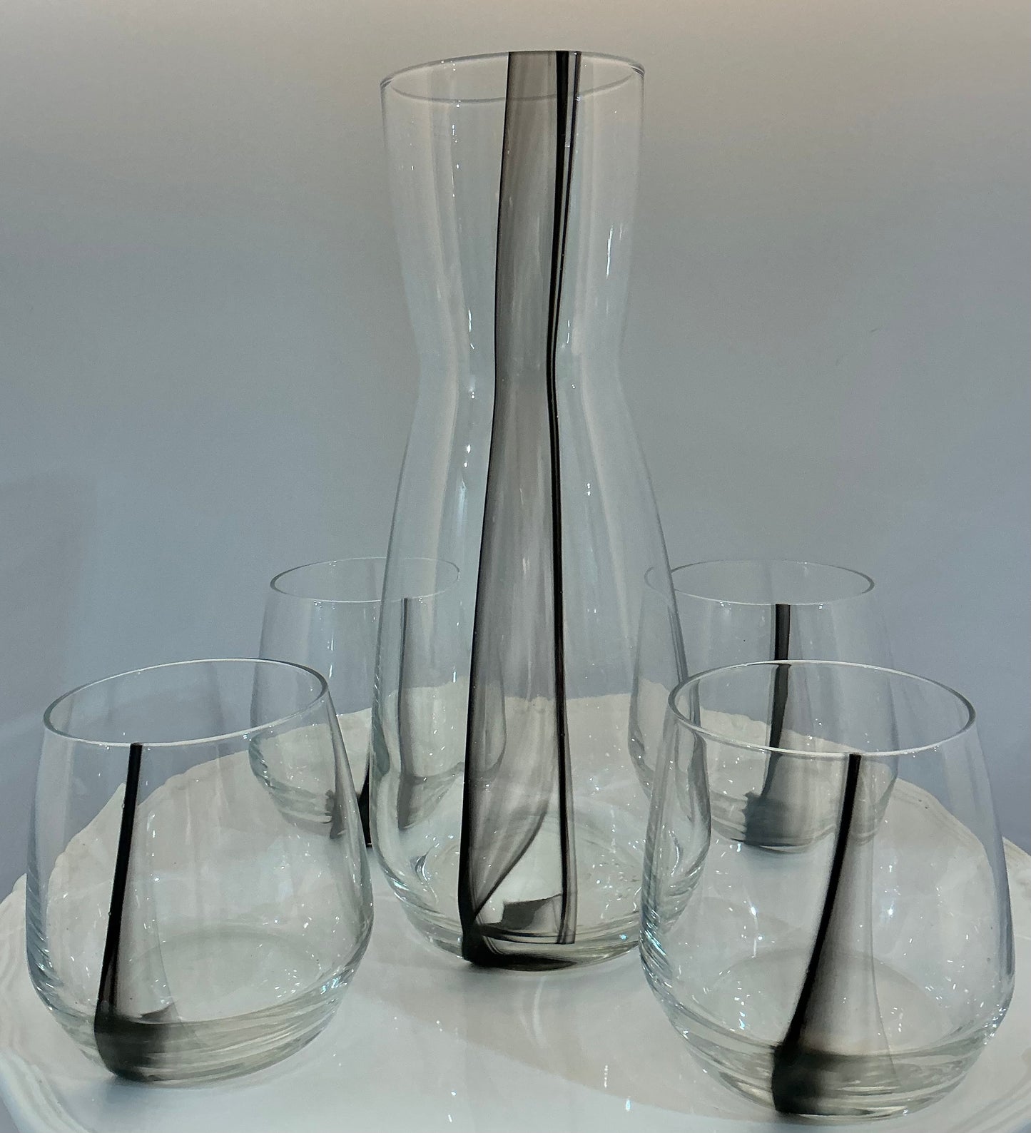 Royal Leedarm Ebony Decanter and Water Glass Set , characterized by a Unique Black Waves Design, carafe and 4 drinking glasses 12.5oz