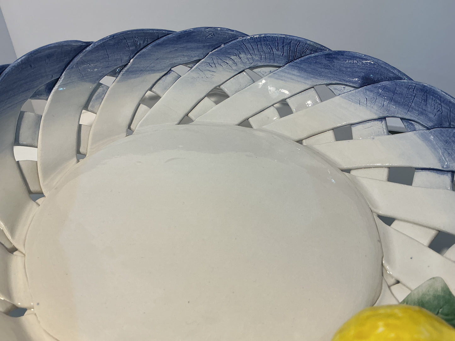 Lanzarin Italian Majolica Lemon Serving Bowl ,Handcrafted Ceramic Fruit Dish w/ Blue Rim