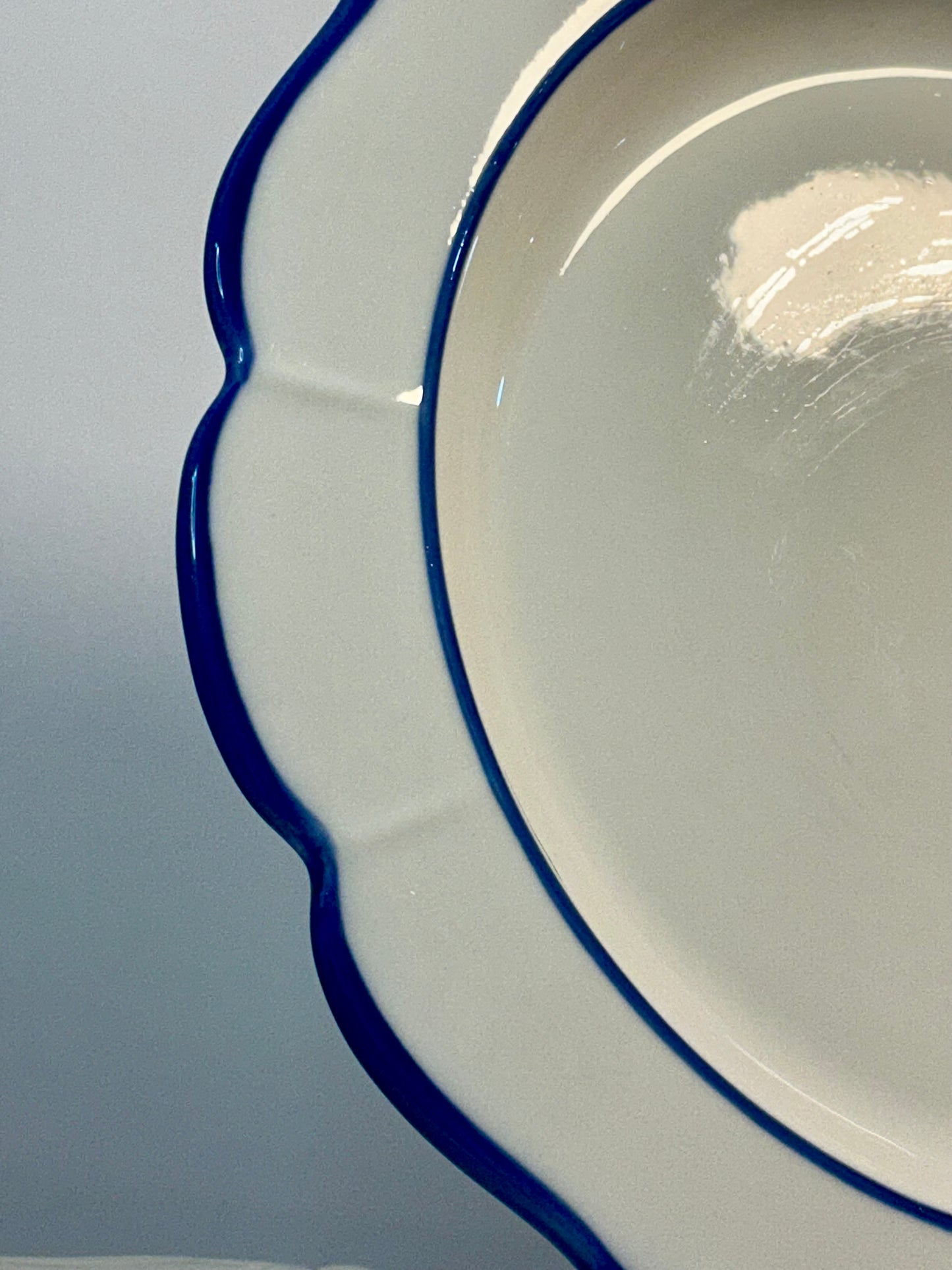 Grace’s Teaware Blue and White Scalloped Fine Porcelain Salad /Dessert Plate 8”