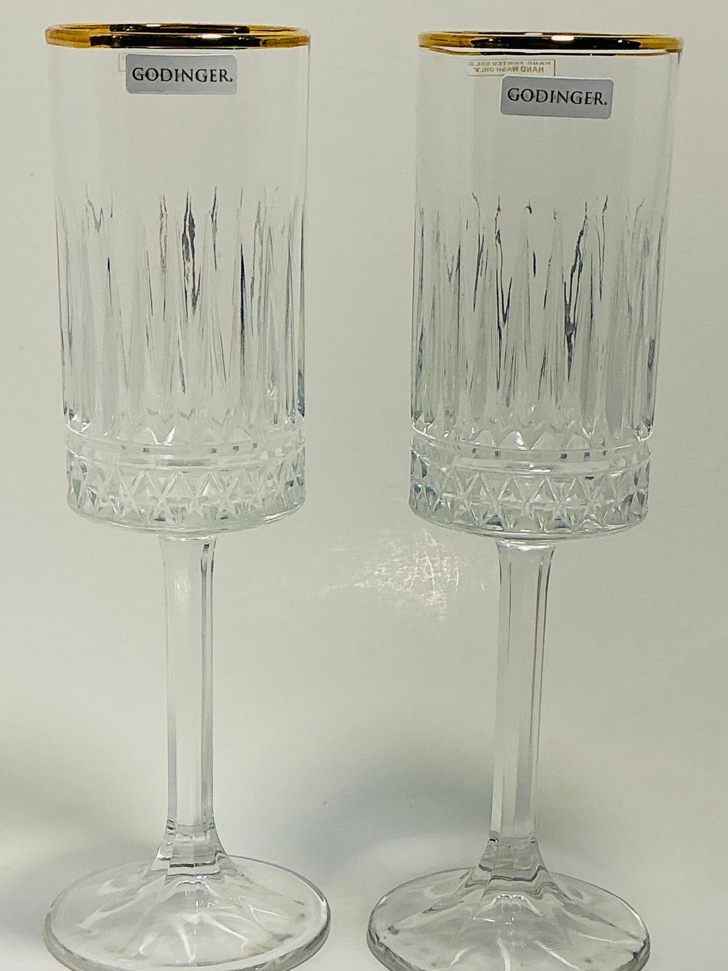 Godinger set of 2 Champagne Flute Glasses with Gold Trim 8oz