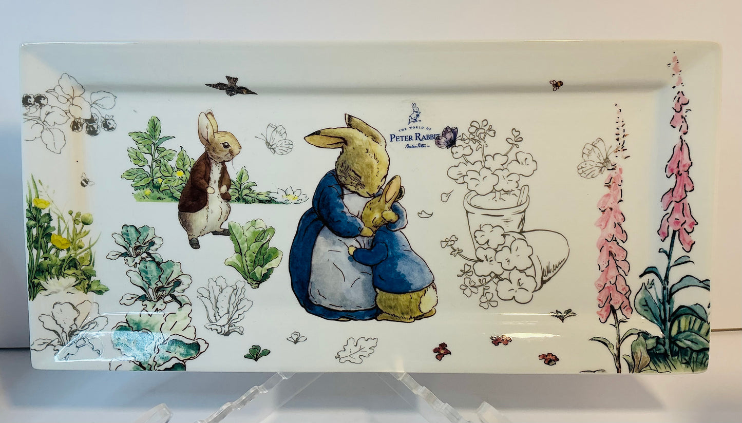 Beatrix Potter Peter Rabbit Zrike Dinnerware Set of 4 pcs.
