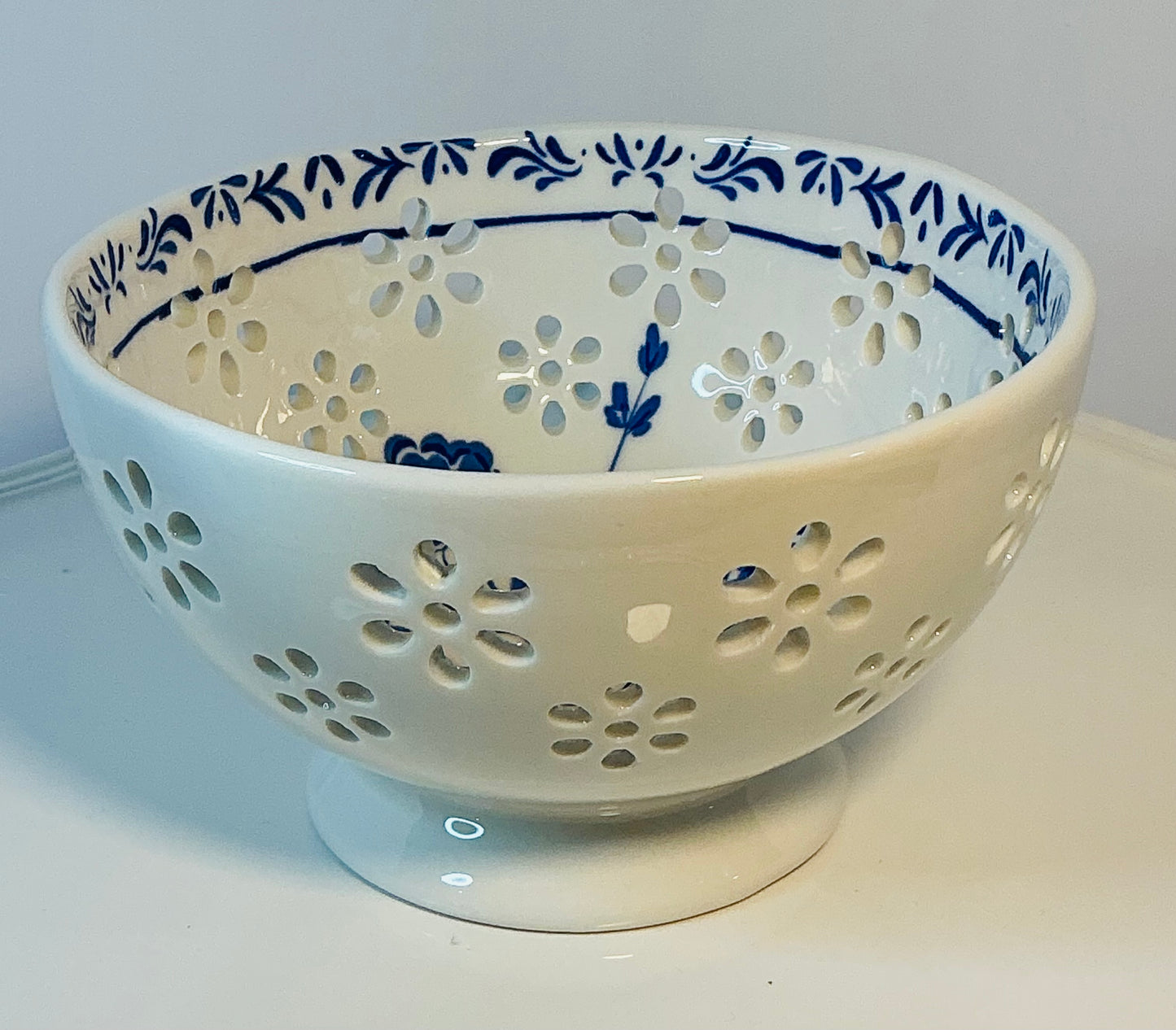 Prima Design Blue Floral Berry Bowl 6”x3.5”