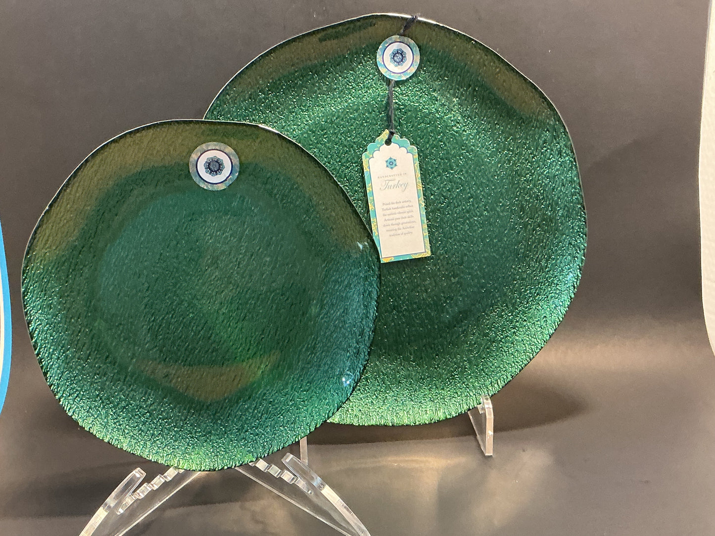 Akcam set of a dinner plate and a salad plate shiny handcrafted in Turkey