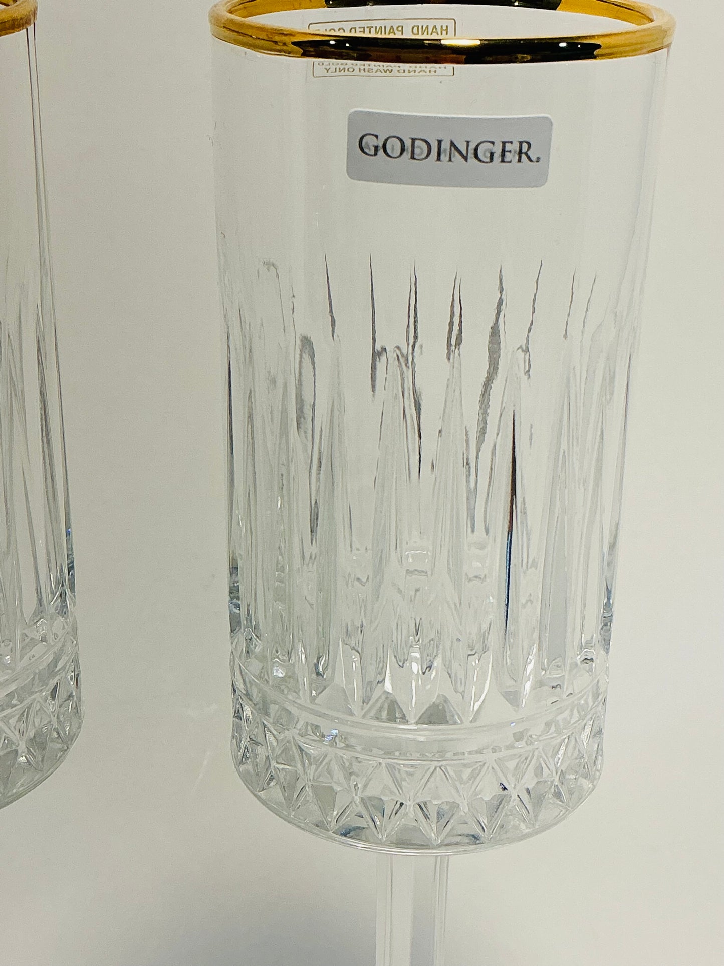 Godinger set of 2 Champagne Flute Glasses with Gold Trim 8oz