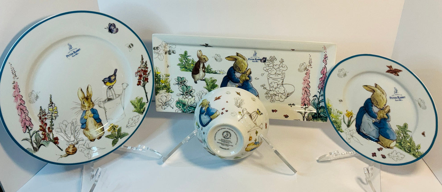 Beatrix Potter Peter Rabbit Zrike Dinnerware Set of 4 pcs.