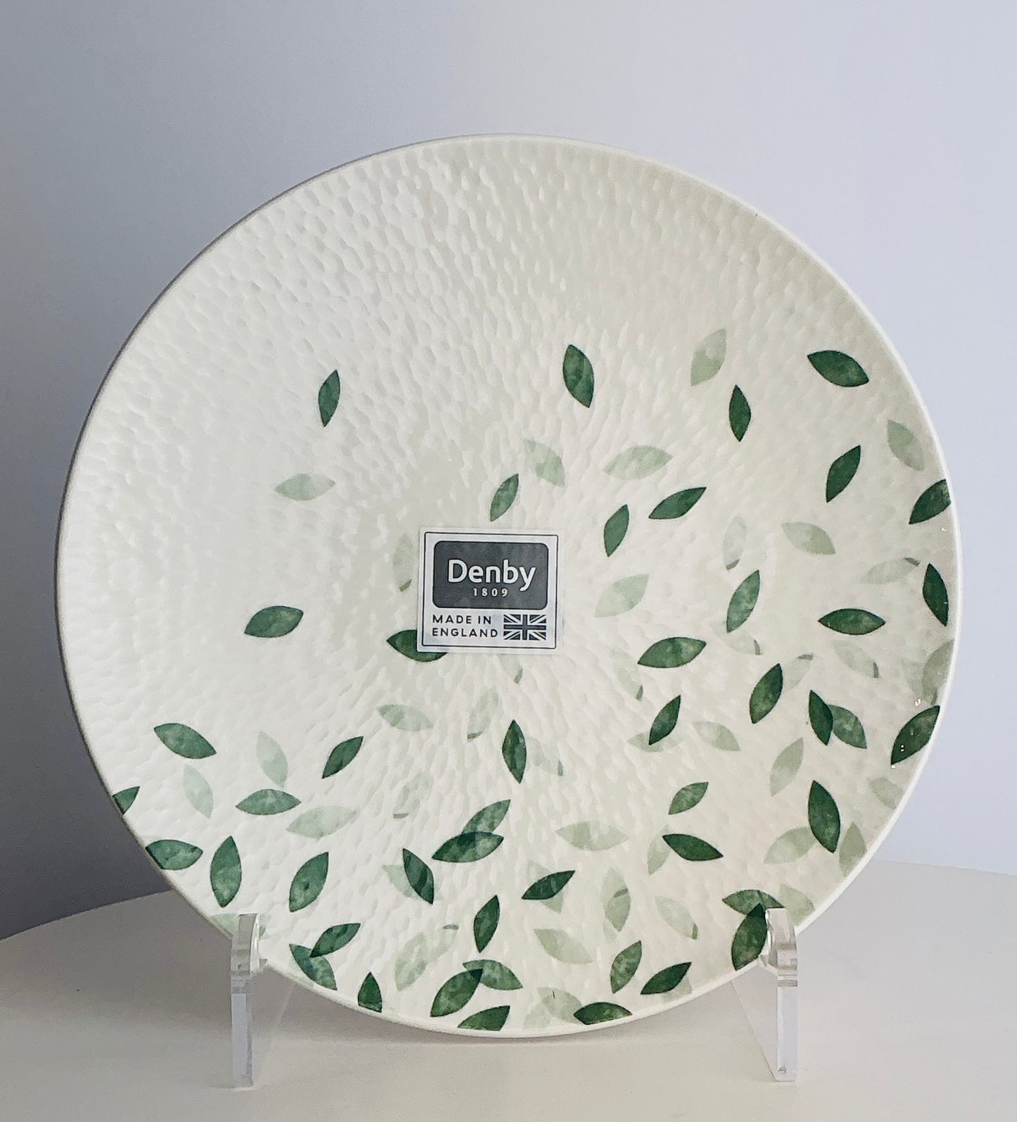 Denby Greenhouse Medium Plate – Green Leaf | 8¾" | Est. 1809