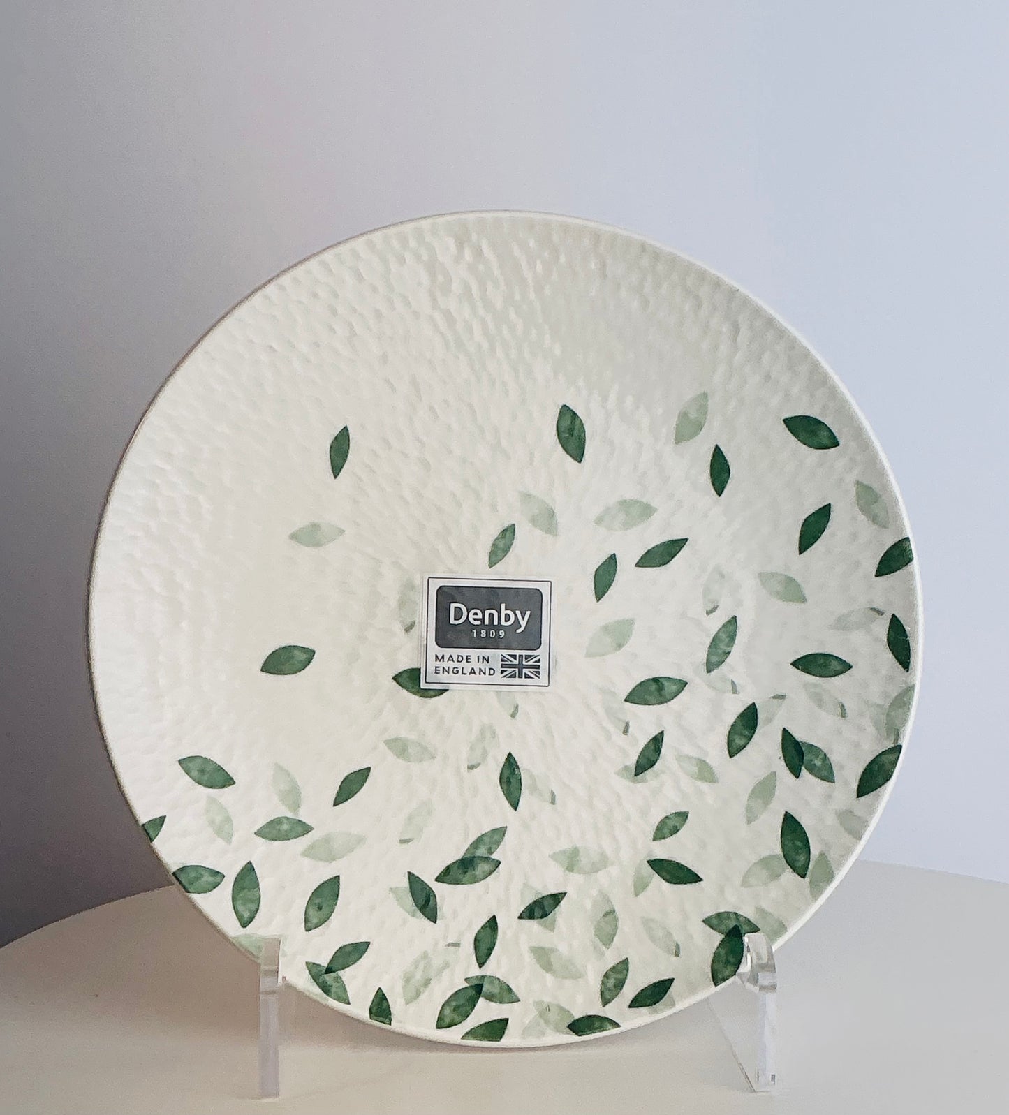 Denby Greenhouse Medium Plate – Green Leaf | 8¾" | Est. 1809