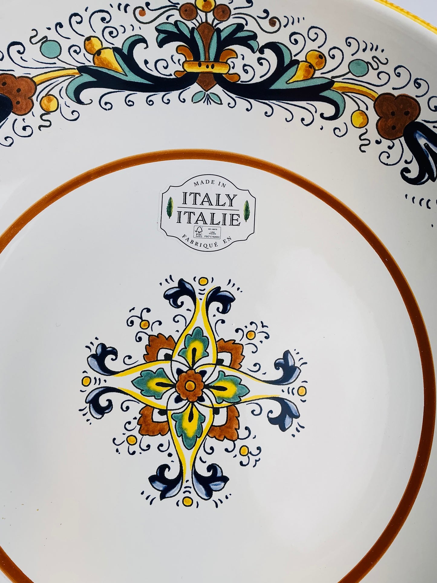 Nova Deruta Renaissance Scroll Italian Majolica Tableware – Made in Italy