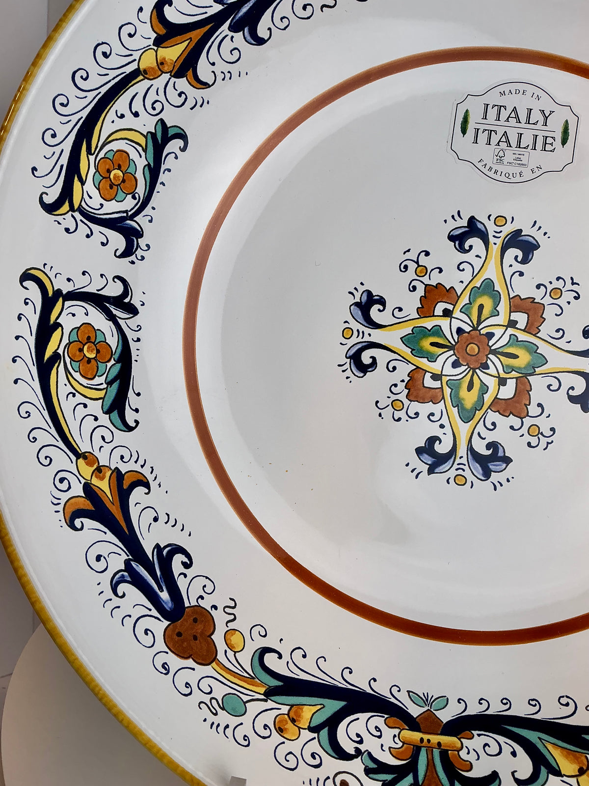 Nova Deruta Renaissance Scroll Italian Majolica Tableware – Made in Italy