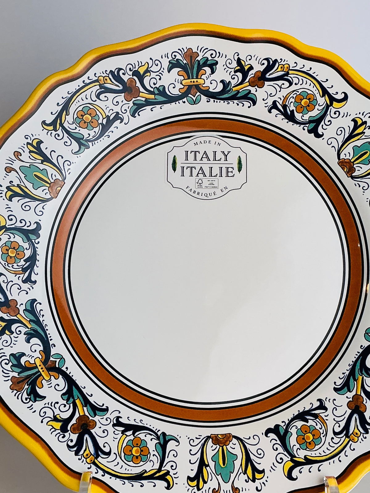 Nova Deruta Renaissance Scroll Italian Majolica Tableware – Made in Italy