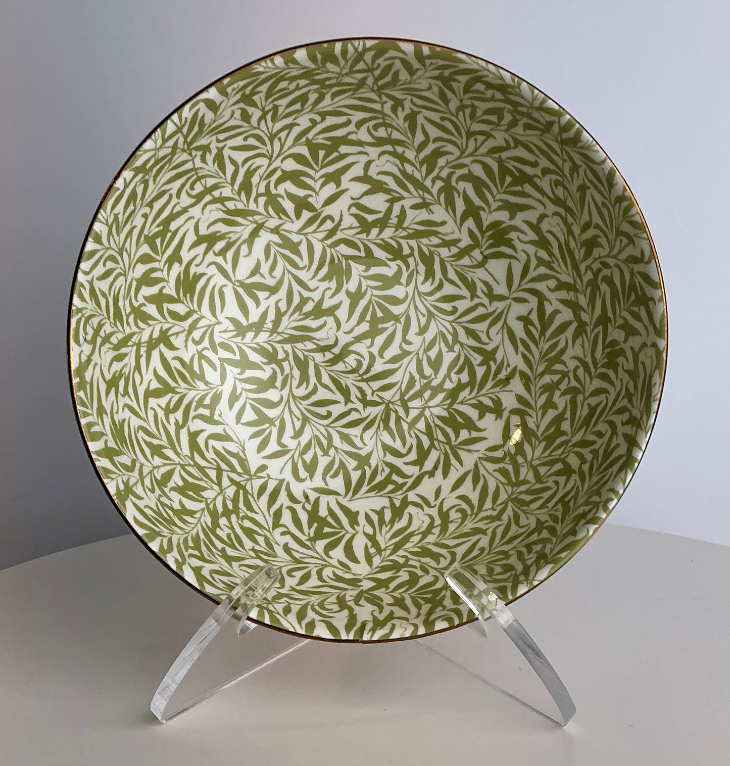 Morris & Co Strawberry Thief Sage Green Tableware – Willow Bough Collection
