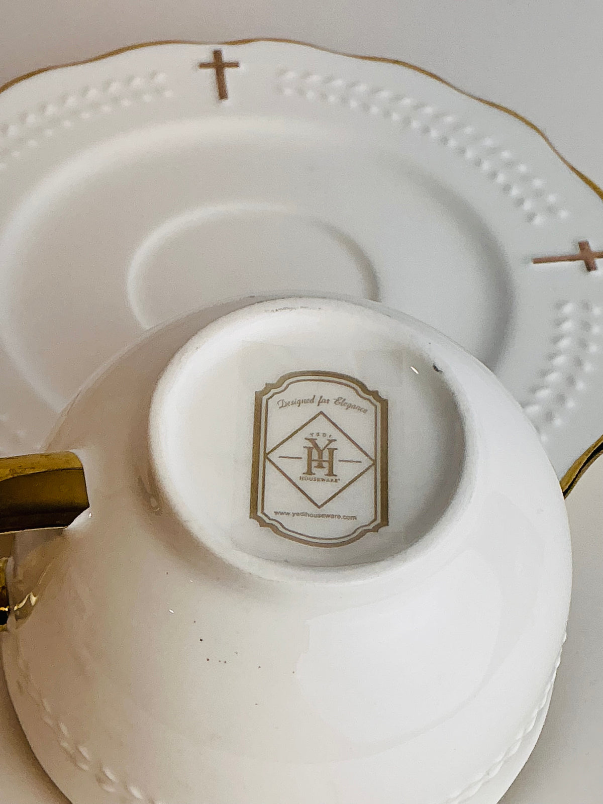 YH Houseware Cross & Gold Tea Cup & Saucer Set for 2 – Designed for Elegance