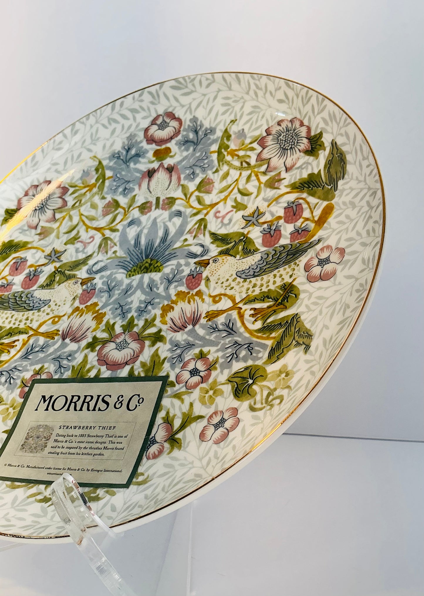 Morris & Co. Strawberry Thief Premium Porcelain Plate 8.5"