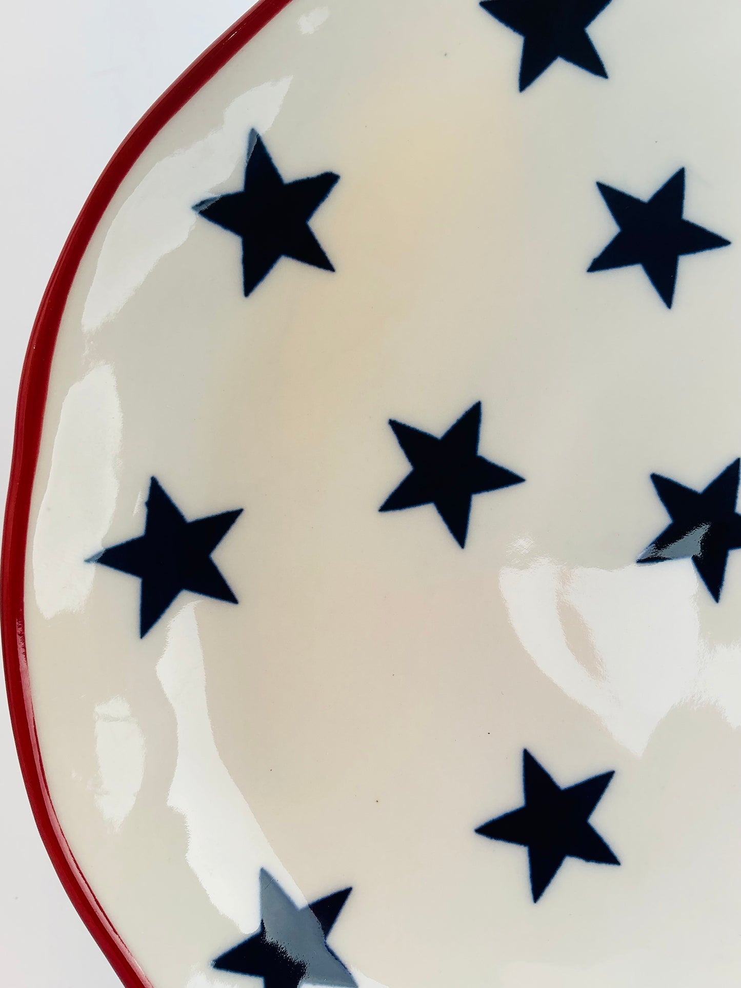 Yedi Houseware Americana Stars Ceramic Dinnerware – Plate & Bowl Collection