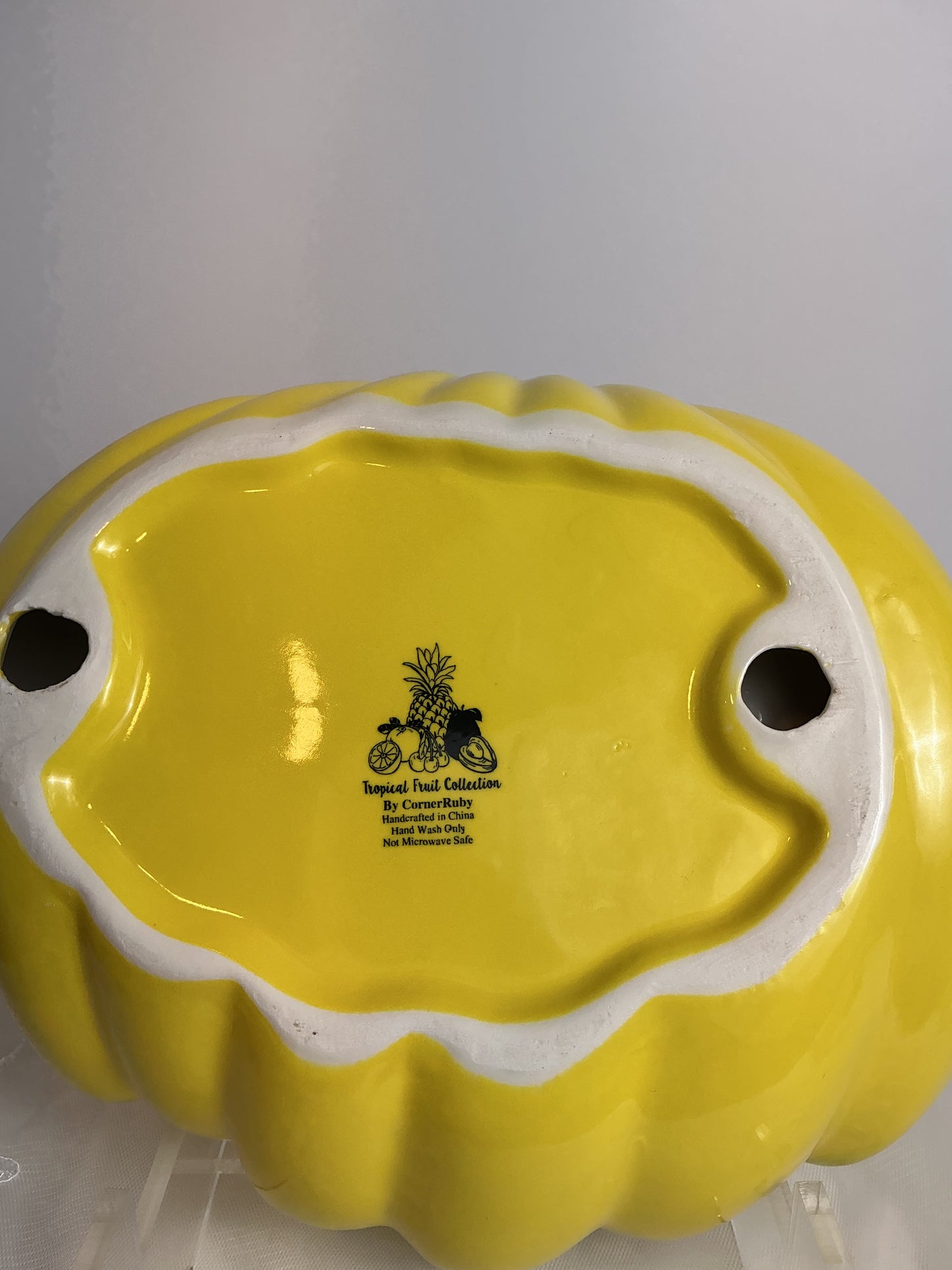 CornerRuby Tropical Fruit Collection Banana Serveware