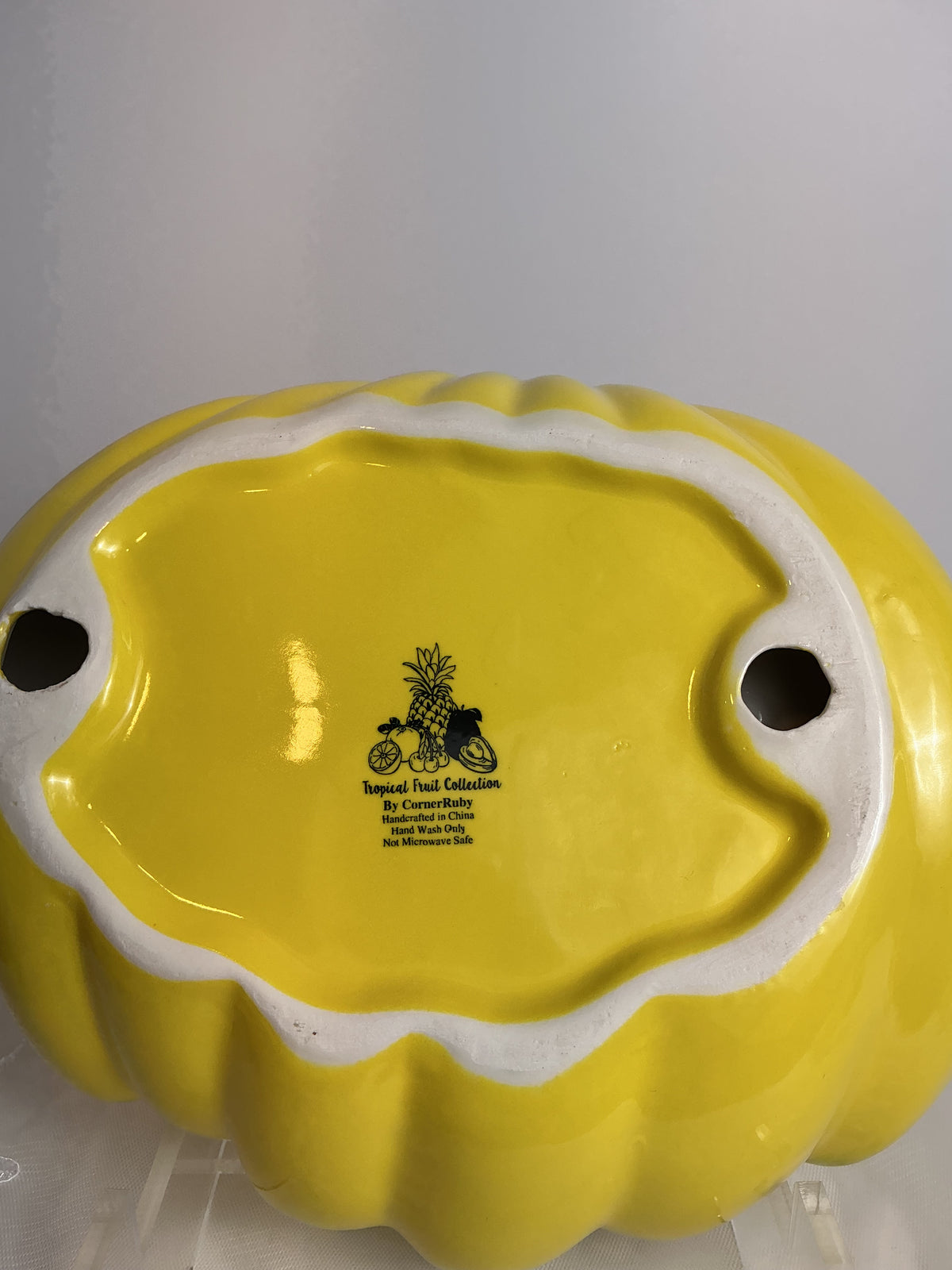 CornerRuby Tropical Fruit Collection Banana Serveware