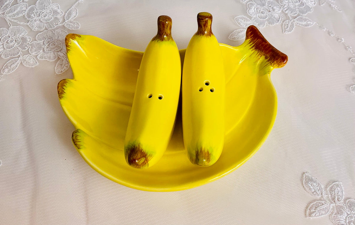 CornerRuby Tropical Fruit Collection Banana Serveware