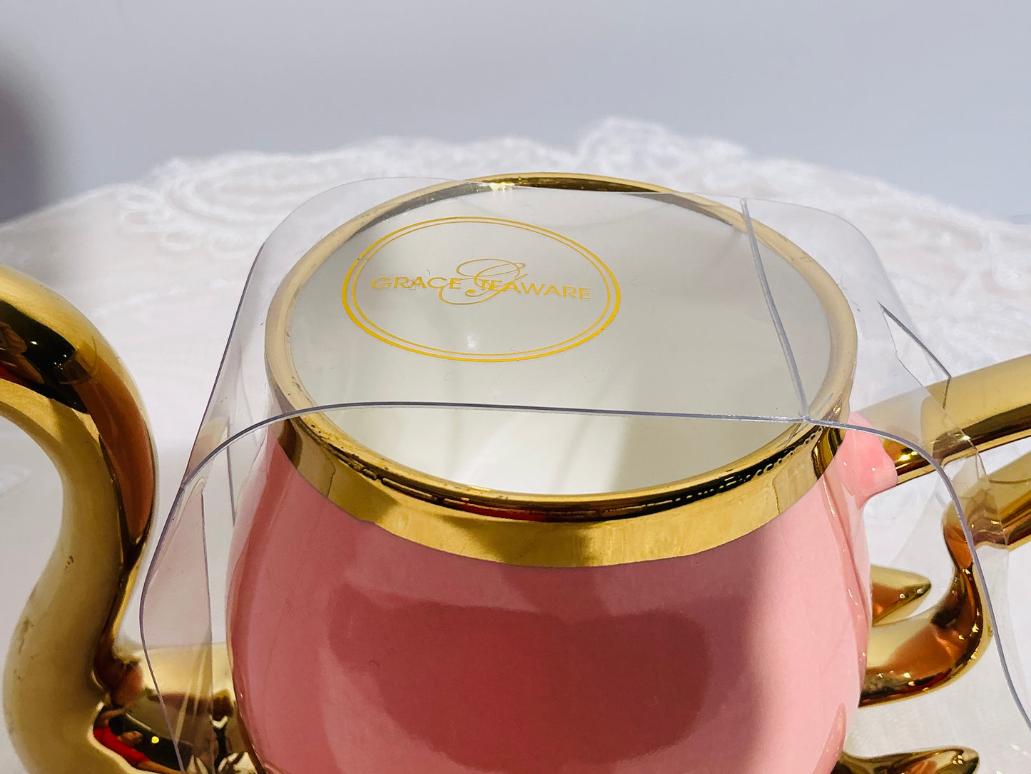 Grace Teaware Swan Tea Cup with Gold Accents - Pink OR White