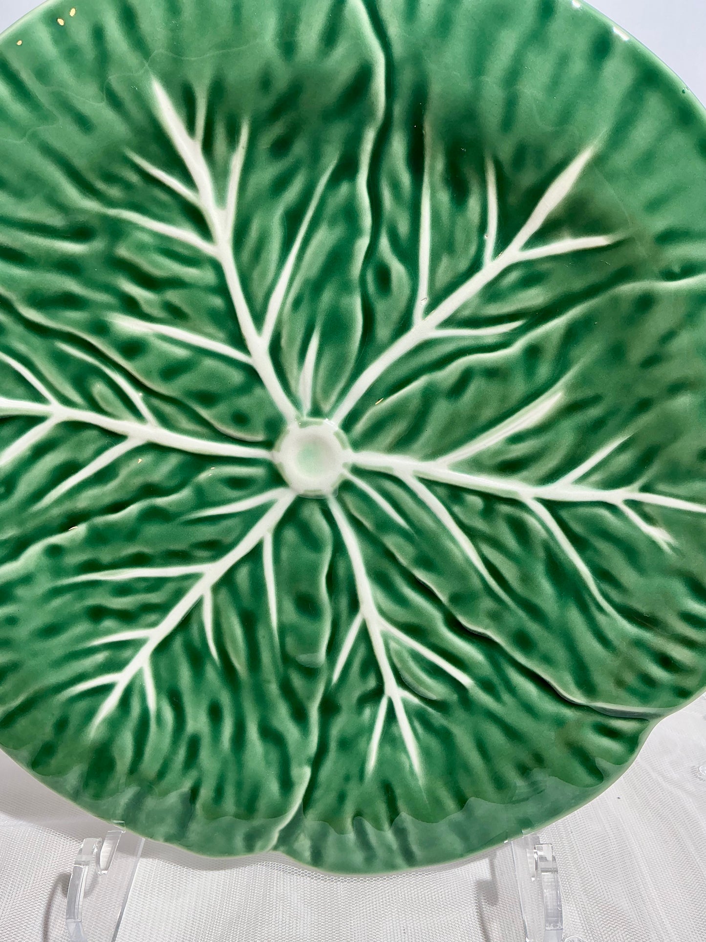 Hip Hop Cabbage Leaf Ceramic Dinnerware Collection | Plate, Salad Plate & Bowl