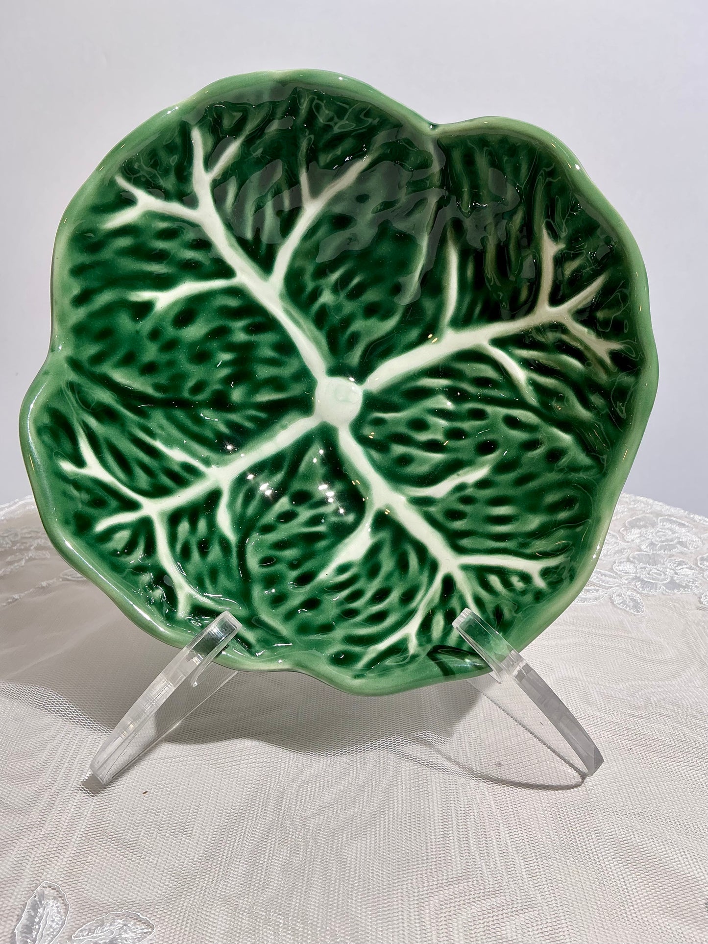 Hip Hop Cabbage Leaf Ceramic Dinnerware Collection | Plate, Salad Plate & Bowl