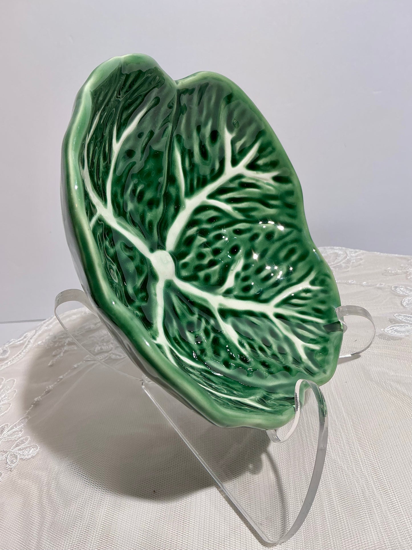 Hip Hop Cabbage Leaf Ceramic Dinnerware Collection | Plate, Salad Plate & Bowl