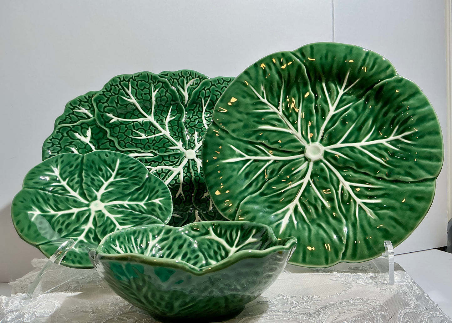 Hip Hop Cabbage Leaf Ceramic Dinnerware Collection | Plate, Salad Plate & Bowl