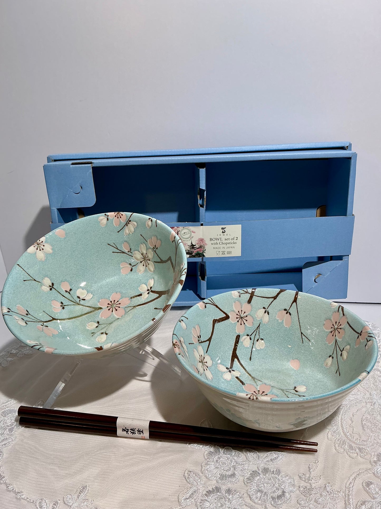 Jewel Japanese Ceramic Rice Bowl with Chopsticks | 6" | Made in Japan