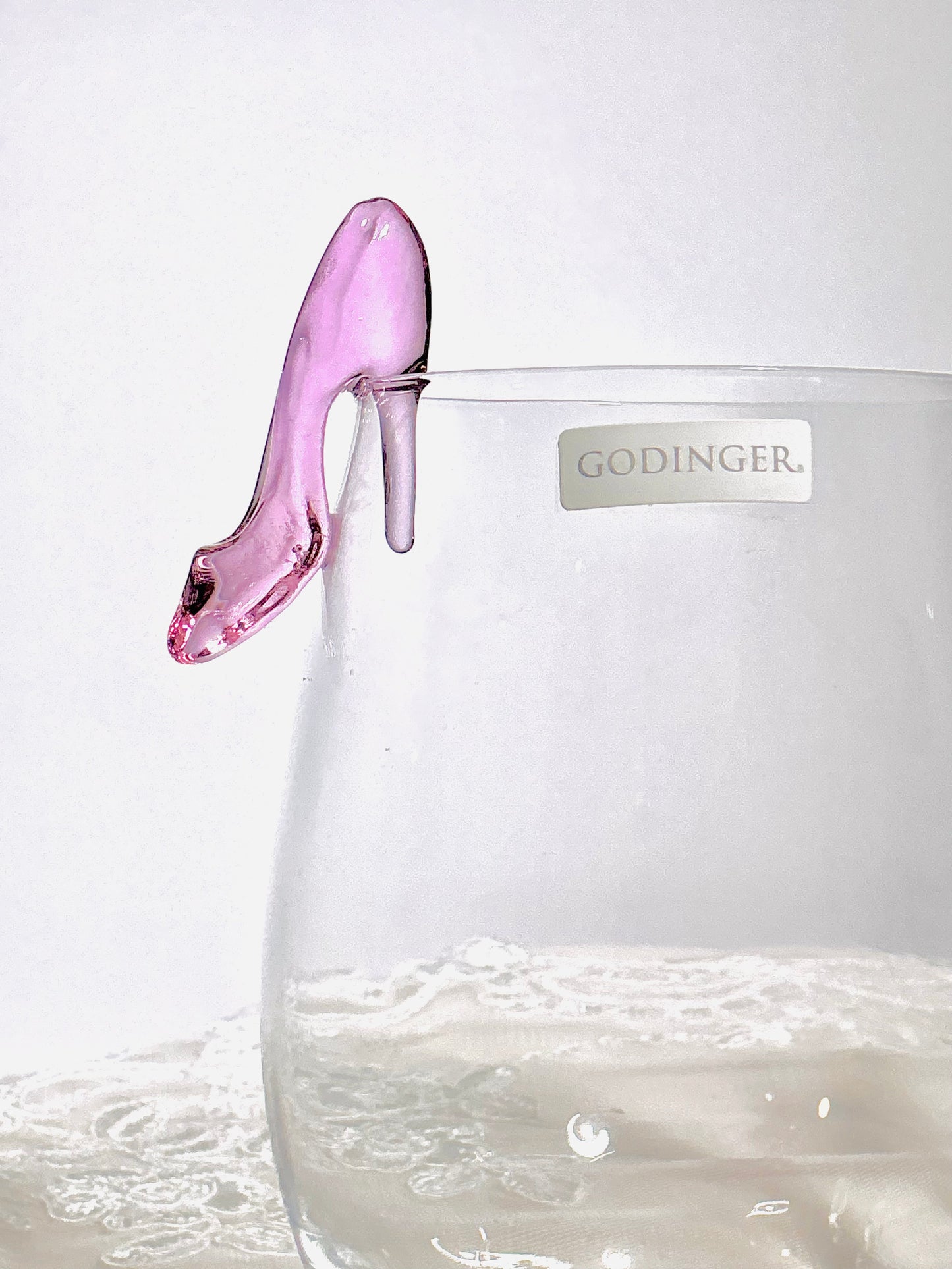Godinger Stemless Wine Glasses with Pink High Heel Charm – Set of 2