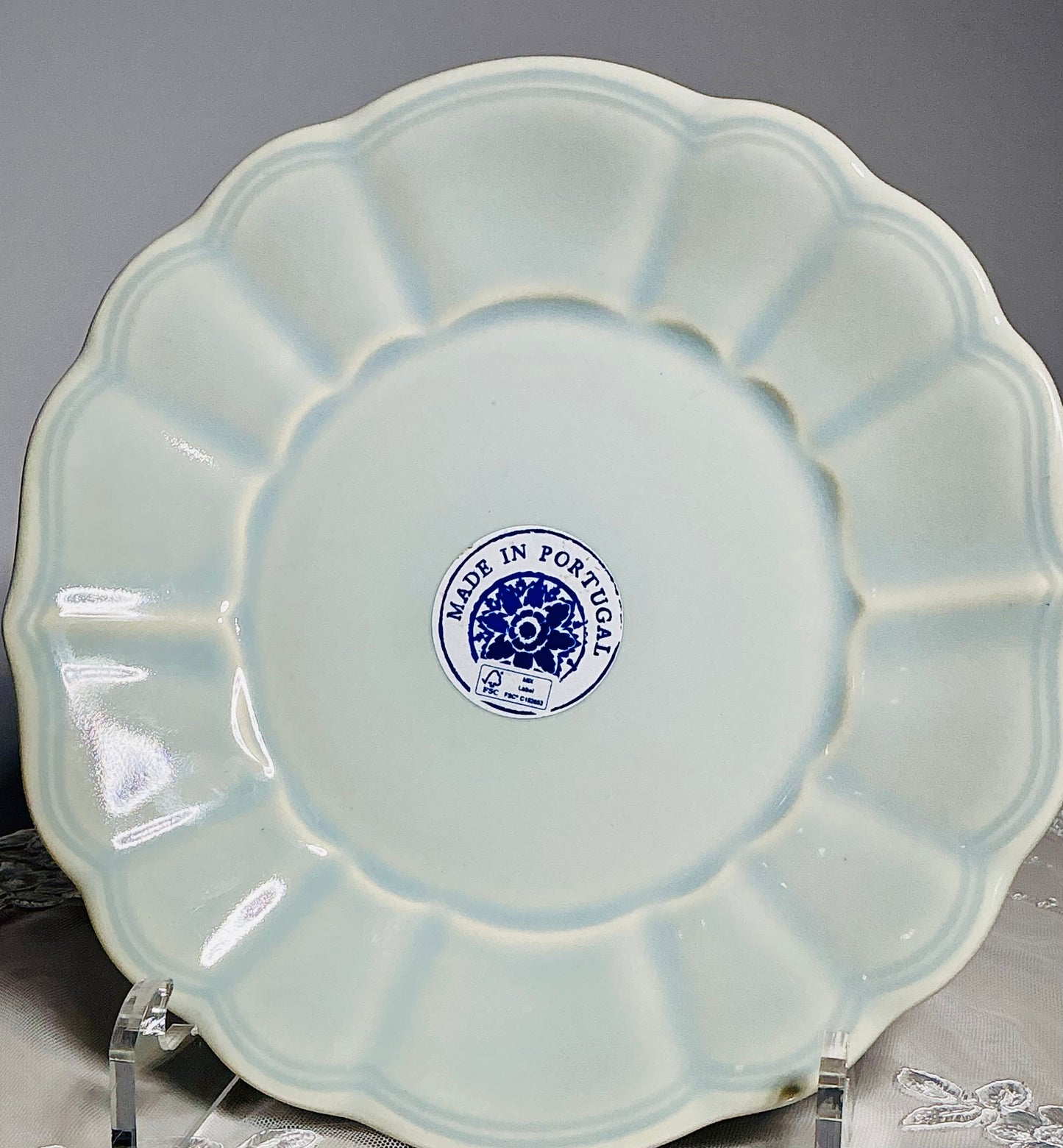 MatCeramica Scalloped Petal Ceramic Plate – Made in Portugal | Choose Your Size