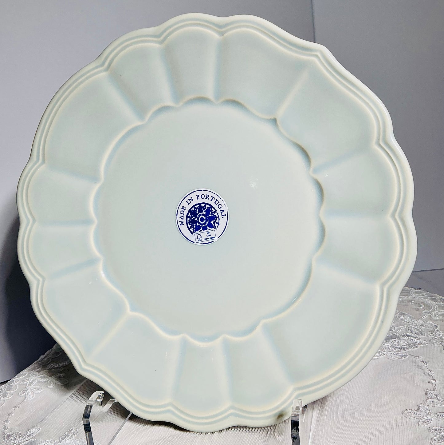 MatCeramica Scalloped Petal Ceramic Plate – Made in Portugal | Choose Your Size