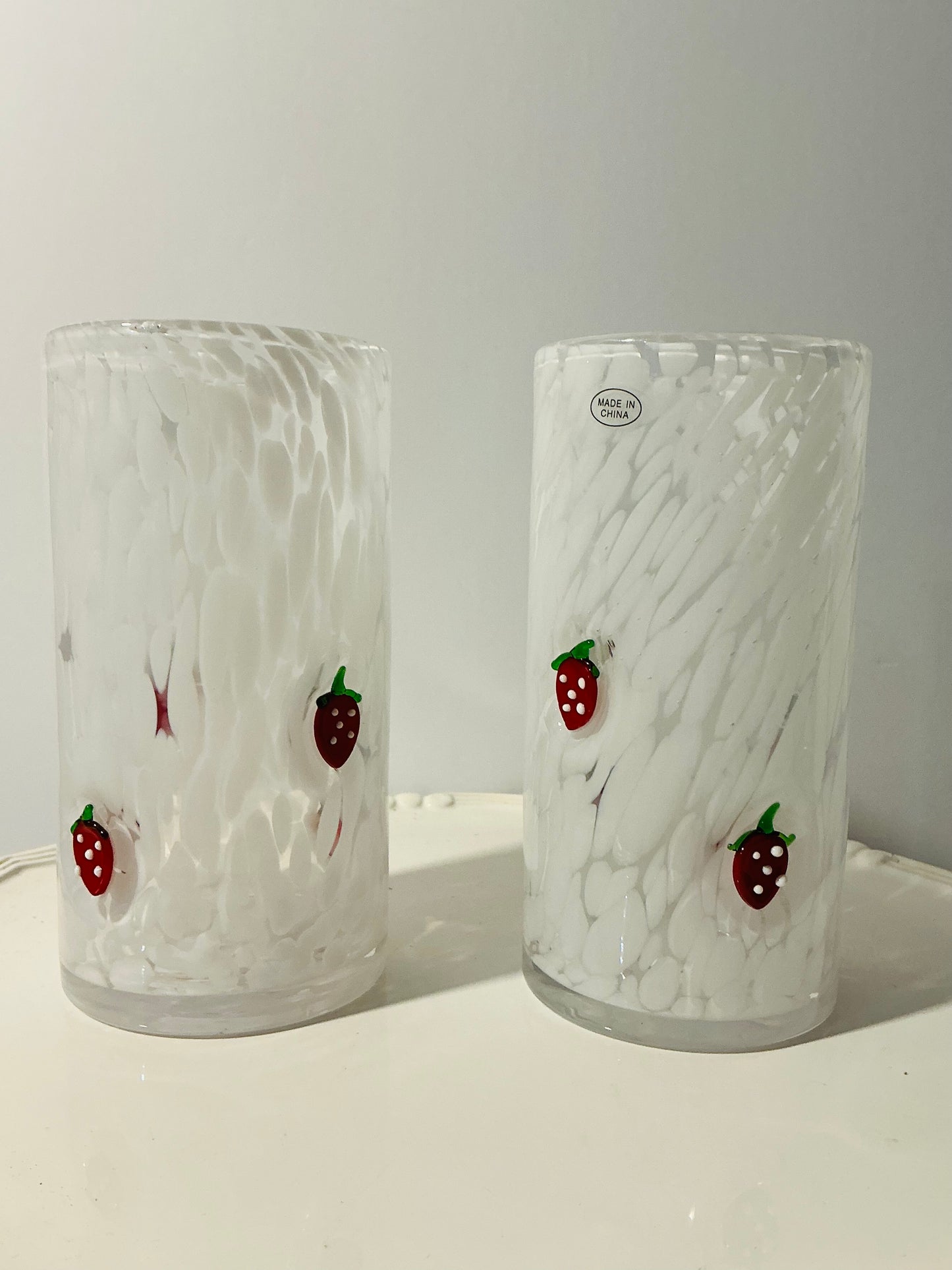 Everything Fab Bubble Glass Highball Glasses Set of 2 – Vintage Aesthetic Lips, Bows or Strawberry Design