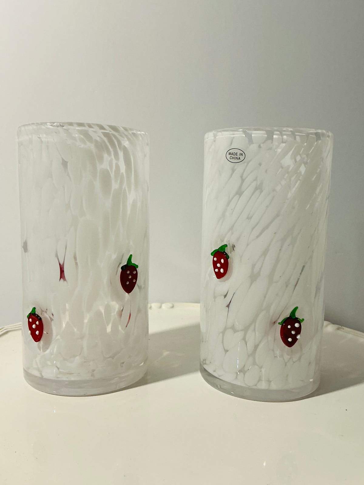 Everything Fab Bubble Glass Highball Glasses Set of 2 – Vintage Aesthetic Lips, Bows or Strawberry Design