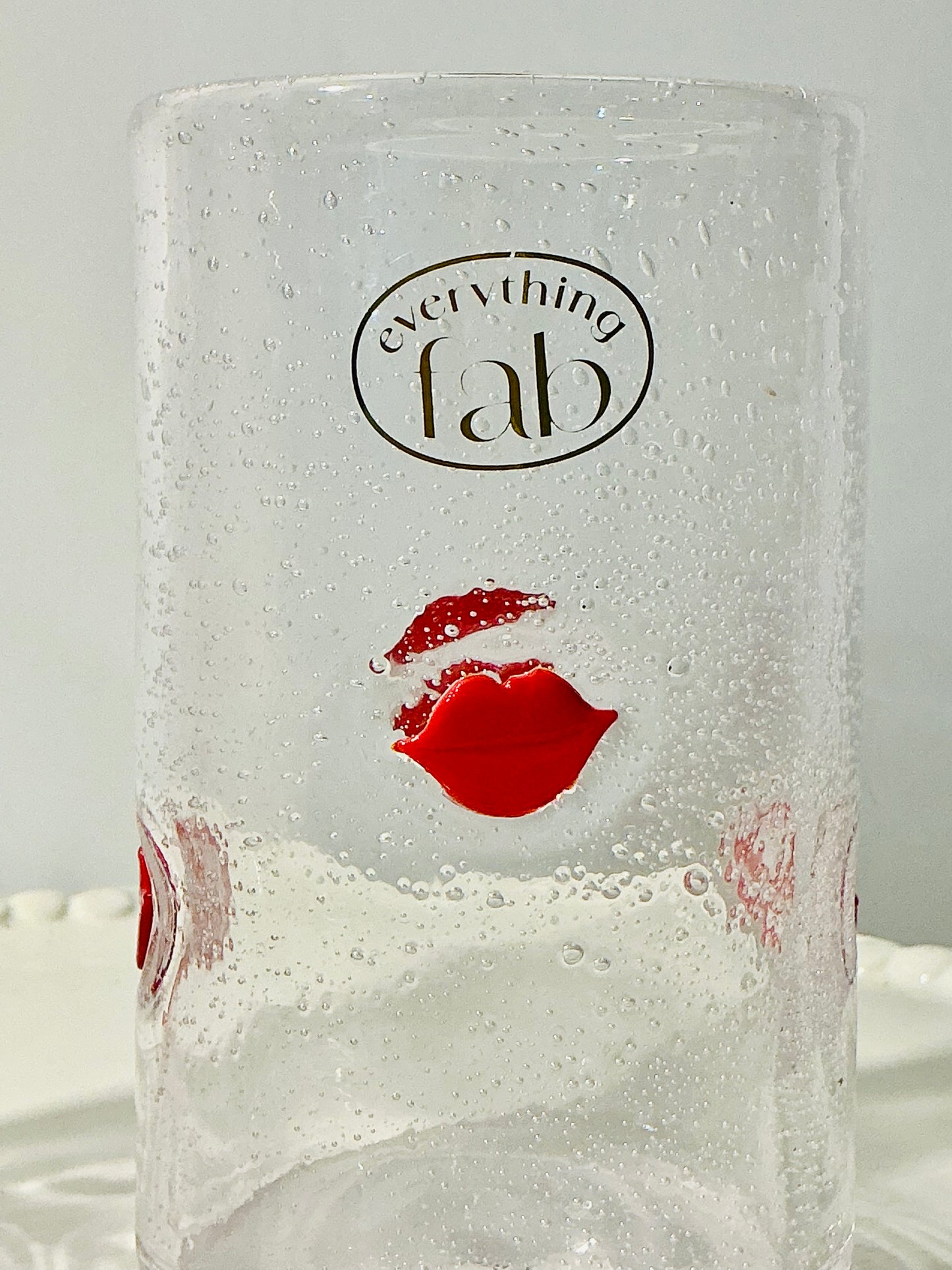 Everything Fab Bubble Glass Highball Glasses Set of 2 – Vintage Aesthetic Lips, Bows or Strawberry Design