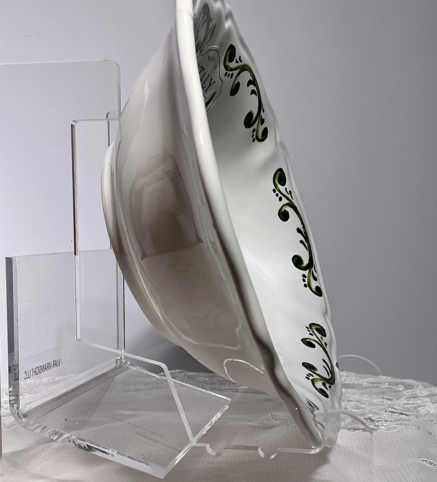 Nova Deruta Italian Ceramic Serveware | Tuscan Villa | Choose Your Piece