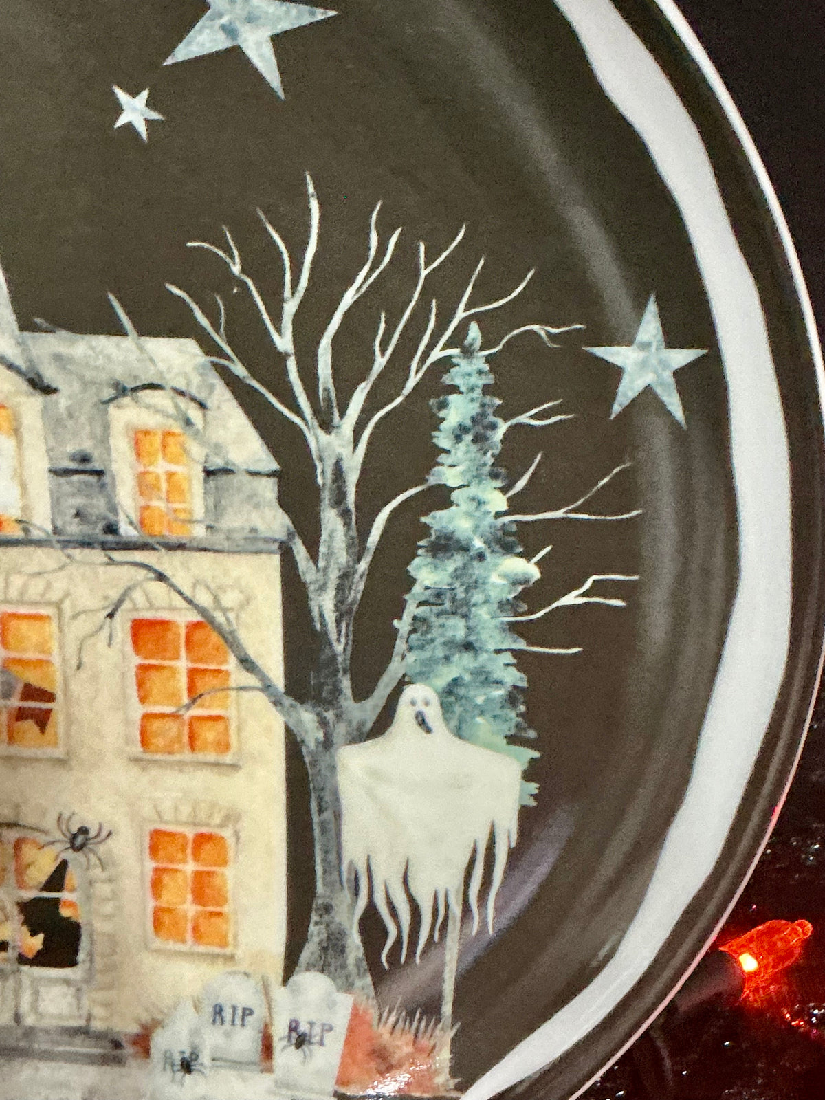 Potter's Studio Halloween Haunted House Ceramic Plate 8.5"