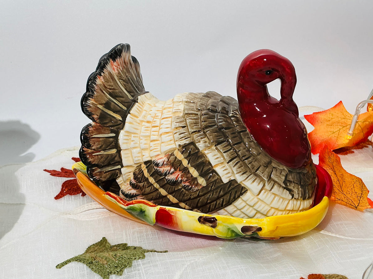 Colorful Heritage Harvest turkey tableware detail